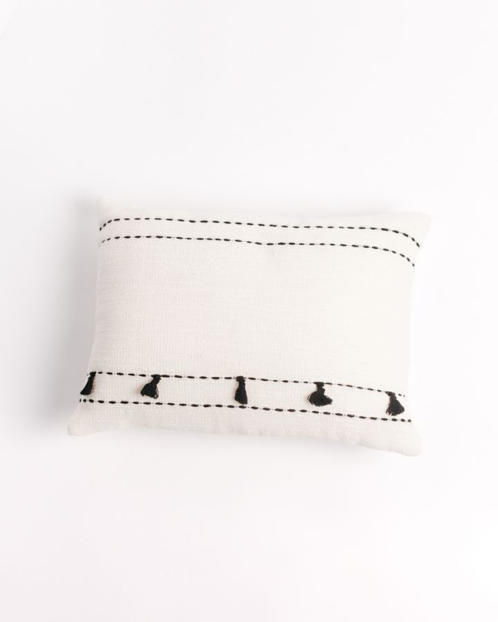 16" Tasseled Throw Pillow Cover