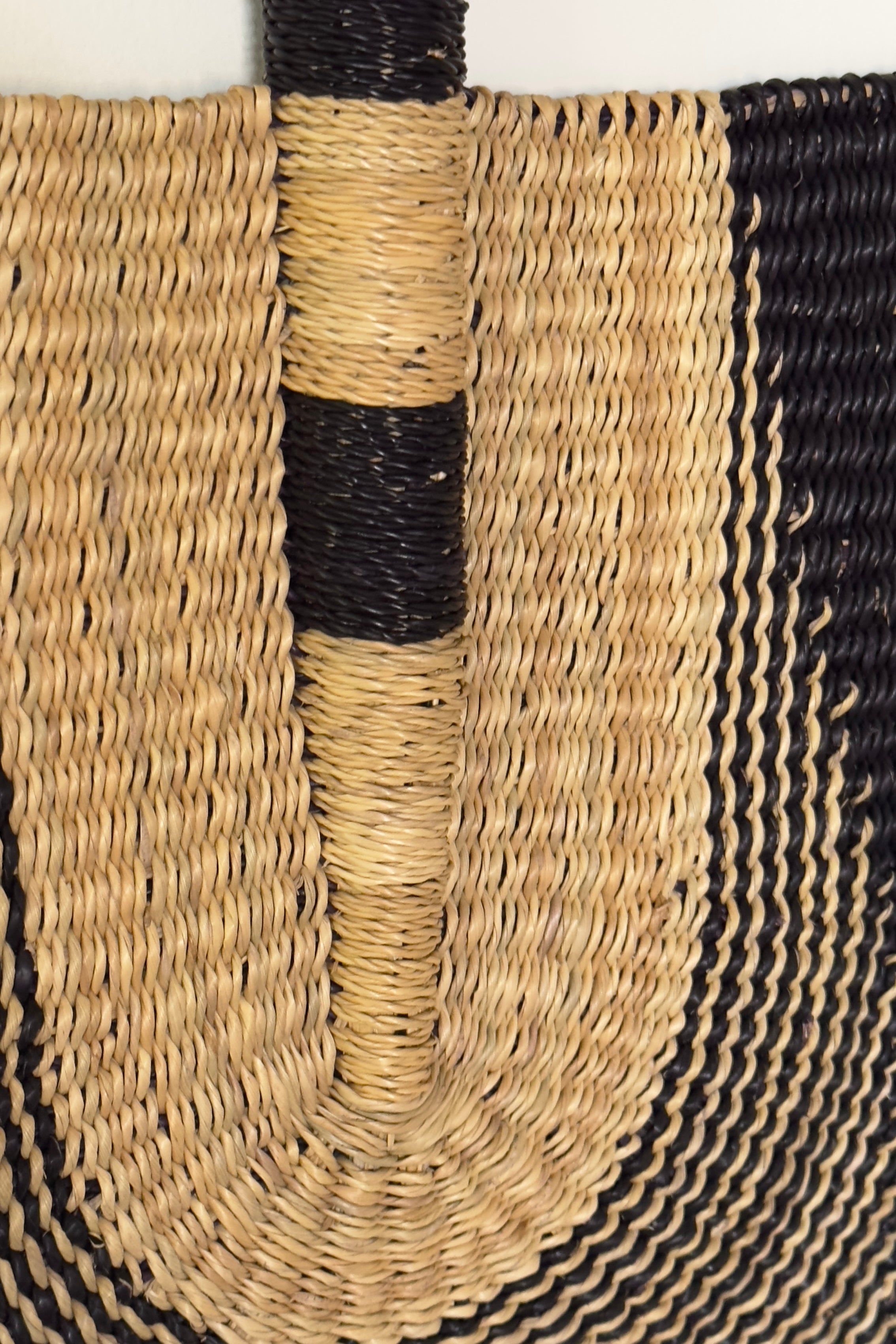 Handwoven Bolga Fan – Small