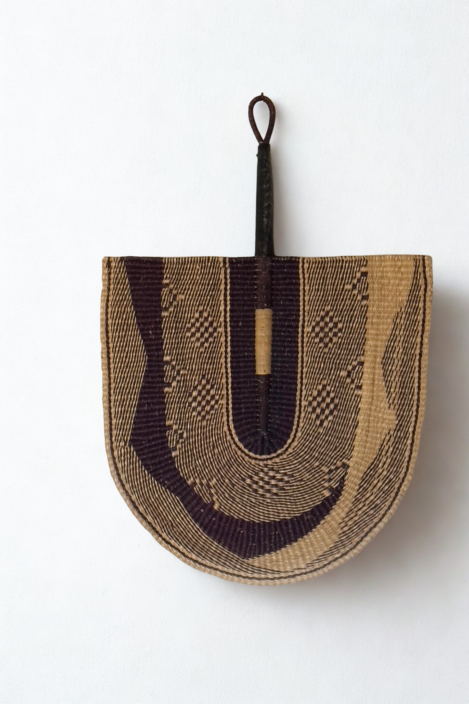 Handwoven Bolga Fan – Large