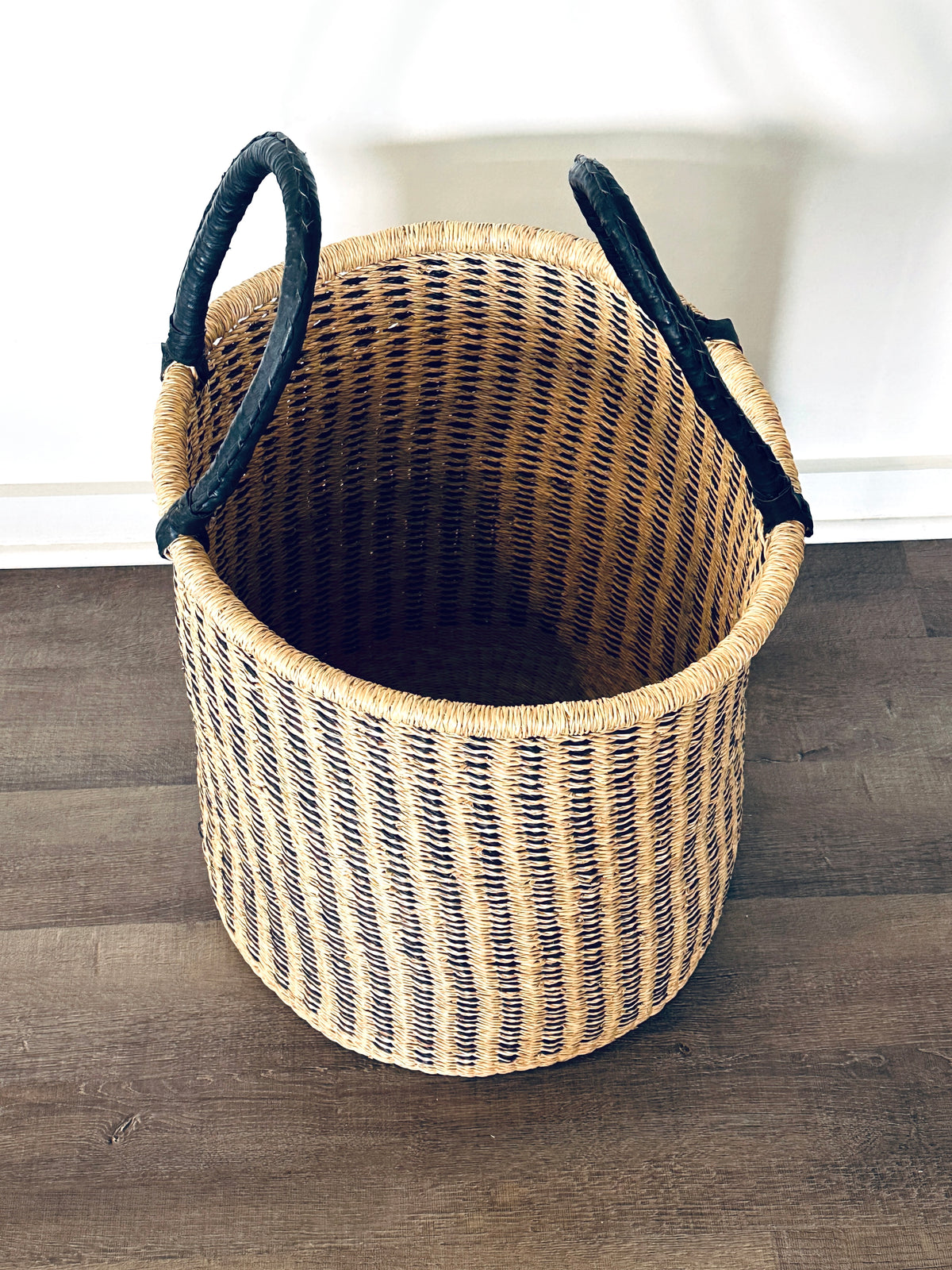 Large Handwoven Storage & Laundry Hamper – Vertical Stripe