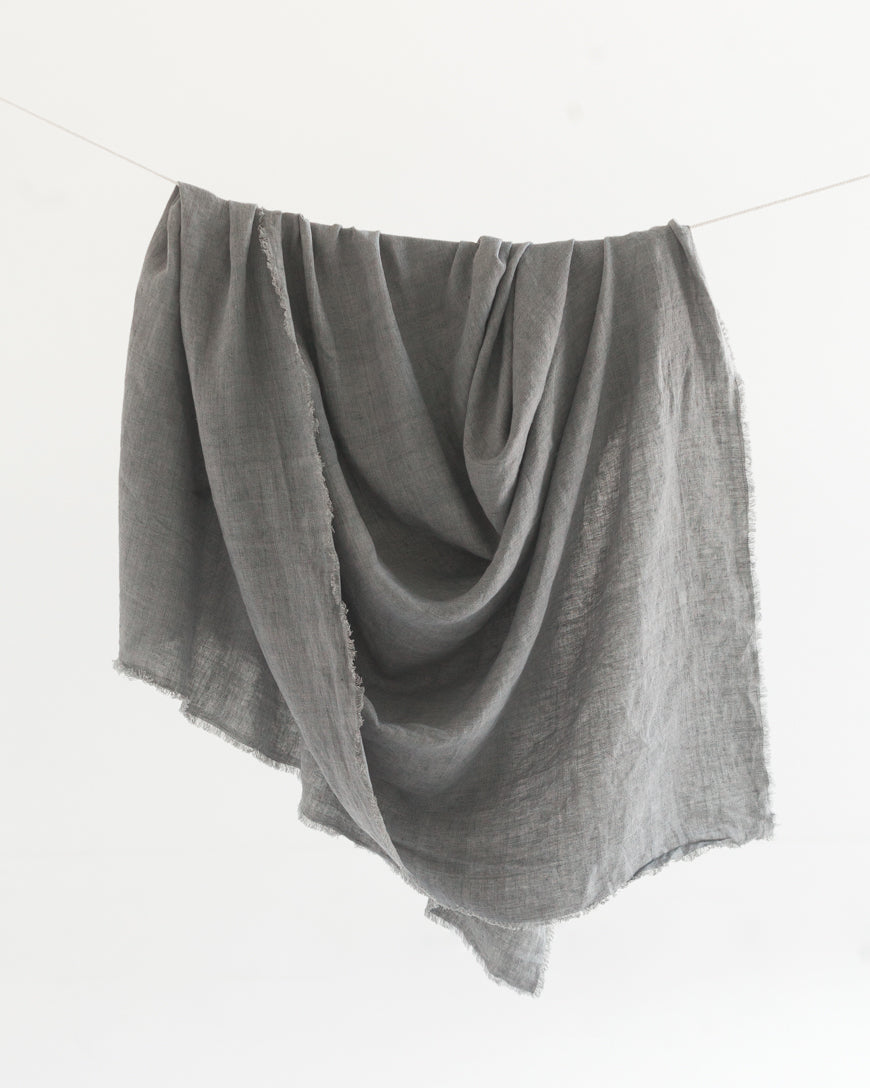 wholesale stone washed linen tablecloth oyster grey
